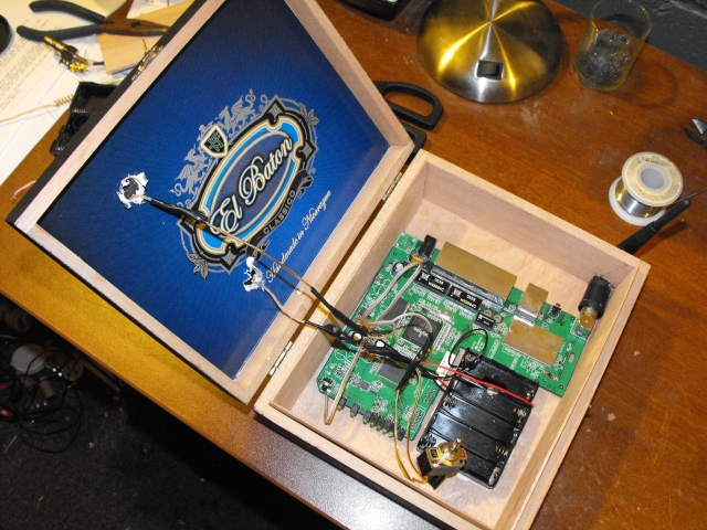 découvrez notre répéteur wifi solaire, une solution innovante pour étendre votre réseau sans fil en toute autonomie. idéal pour les zones isolées, cet appareil performant utilise l'énergie solaire pour améliorer votre connectivité tout en respectant l'environnement. restez connecté où que vous soyez !