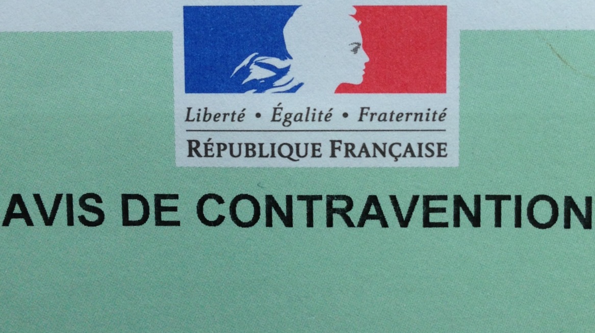 découvrez les risques associés aux installations photovoltaïques (pv) et comment les prévenir. informez-vous sur les enjeux techniques, environnementaux et financiers pour optimiser votre projet énergétique.