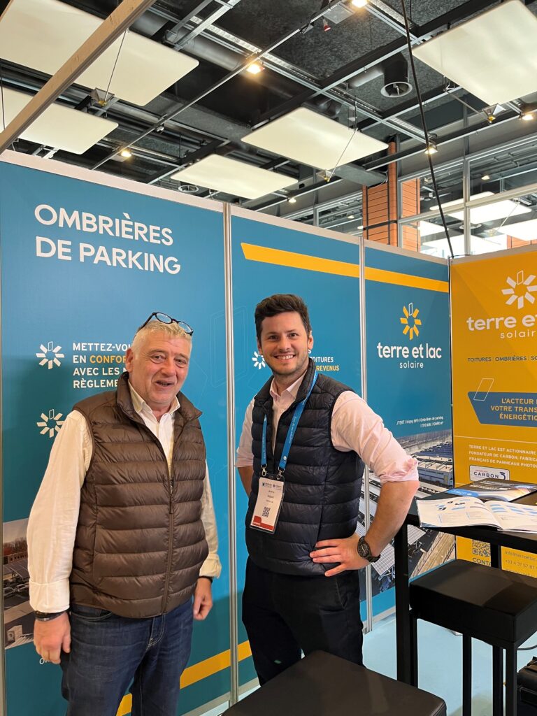 découvrez le salon photovoltaïque, un événement incontournable dédié aux énergies renouvelables. explorez les dernières innovations en matière de panneaux solaires, assistez à des conférences d'experts et échangez avec des professionnels du secteur. participez à la transition énergétique et boostez vos connaissances sur le photovoltaïque.