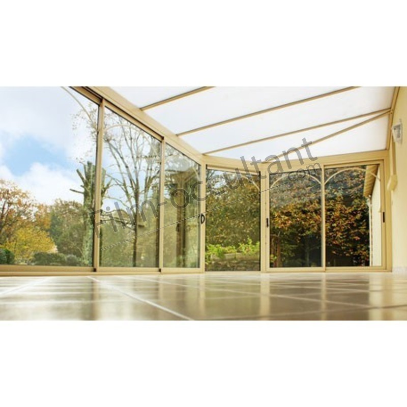 découvrez l'importance de la sécurité solaire pour protéger votre santé et votre peau. apprenez des conseils pratiques pour profiter du soleil tout en minimisant les risques d'exposition excessive aux uv.