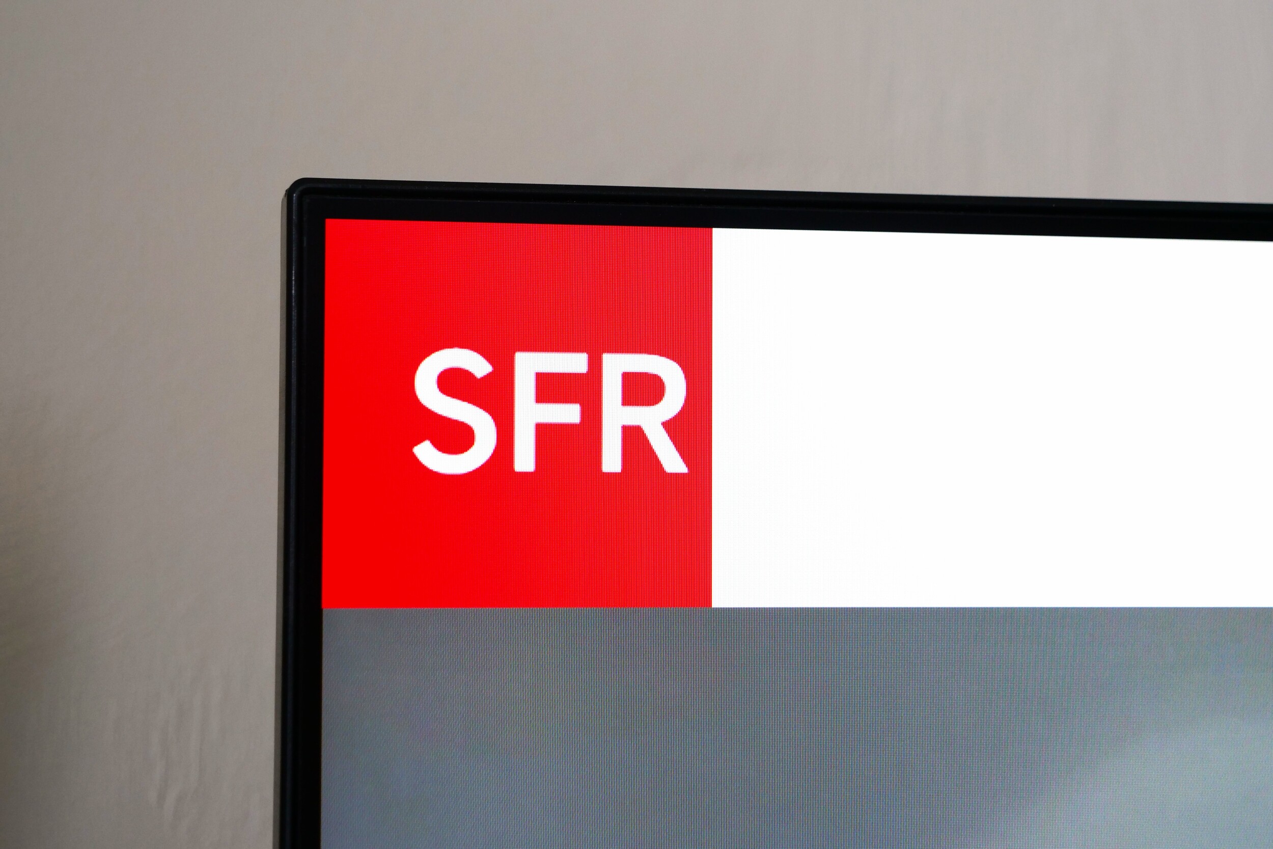 découvrez sfr perso, votre solution de téléphonie mobile et internet sur mesure. profitez d'offres flexibles et d'un service client dédié pour répondre à toutes vos besoins de communication, que ce soit pour le travail ou les loisirs. rejoignez sfr et restez connecté où que vous soyez !