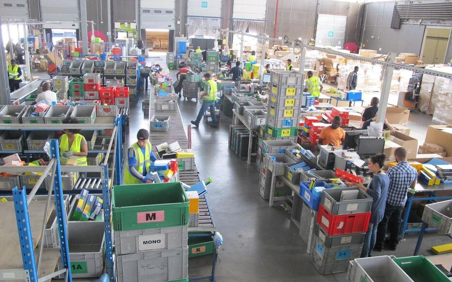 découvrez oscaro, le leader de la vente de pièces auto en ligne. profitez d'un large choix de pièces détachées, d'accessoires et d'outils pour réparer et entretenir votre véhicule à des prix compétitifs. livraison rapide et service client à votre écoute.