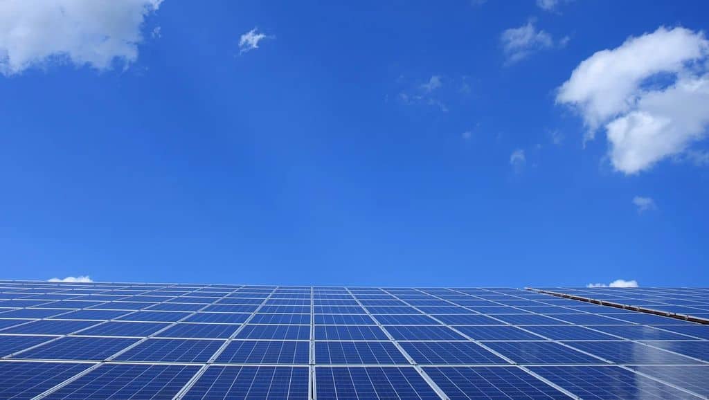 découvrez notre société photovoltaïque spécialisée dans l'installation de panneaux solaires. nous vous aidons à réduire votre empreinte carbone et à réaliser des économies d'énergie grâce à des solutions durables et innovantes. ensemble, faisons de l'énergie solaire un atout pour votre avenir.