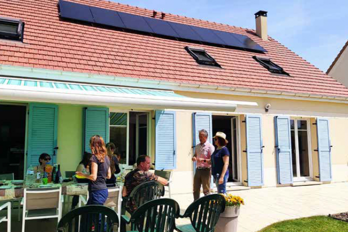 découvrez comment les panneaux solaires peuvent transformer votre quartier. explorez les avantages des énergies renouvelables tout en renforçant les liens avec vos voisins. ensemble pour un avenir durable !