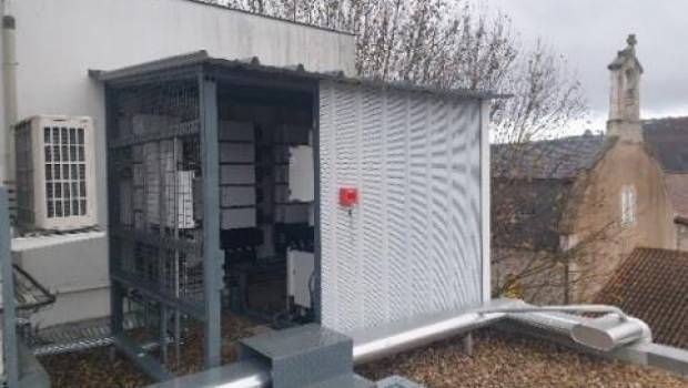 découvrez solarwatt, votre partenaire idéal pour des solutions solaires innovantes. profitez de l'énergie renouvelable grâce à nos panneaux solaires de haute qualité et nos systèmes de stockage performants. optez pour une énergie durable et réduisez votre empreinte carbone avec solarwatt.