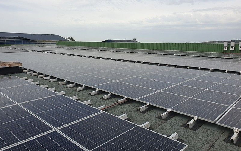 découvrez nos solutions photovoltaïques innovantes pour optimiser votre consommation d'énergie, réduire vos factures et contribuer à la transition énergétique. des installations sur mesure adaptées à vos besoins.
