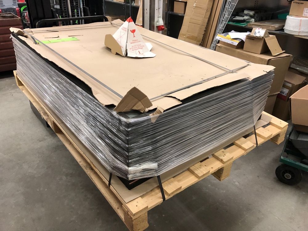 découvrez le soluxtec 340, un panneau solaire de pointe alliant performance et efficacité énergétique. idéal pour optimiser votre production d'énergie renouvelable, il offre une solution durable pour réduire votre empreinte carbone tout en réalisant des économies sur vos factures d'électricité.