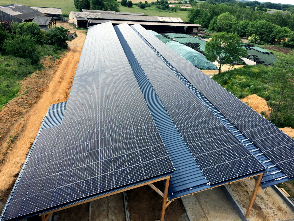 découvrez tout sur la stabulation pv : un système innovant d'élevage qui optimise le bien-être animal et la gestion des exploitations agricoles. informez-vous sur ses avantages, son fonctionnement et son impact sur la productivité.