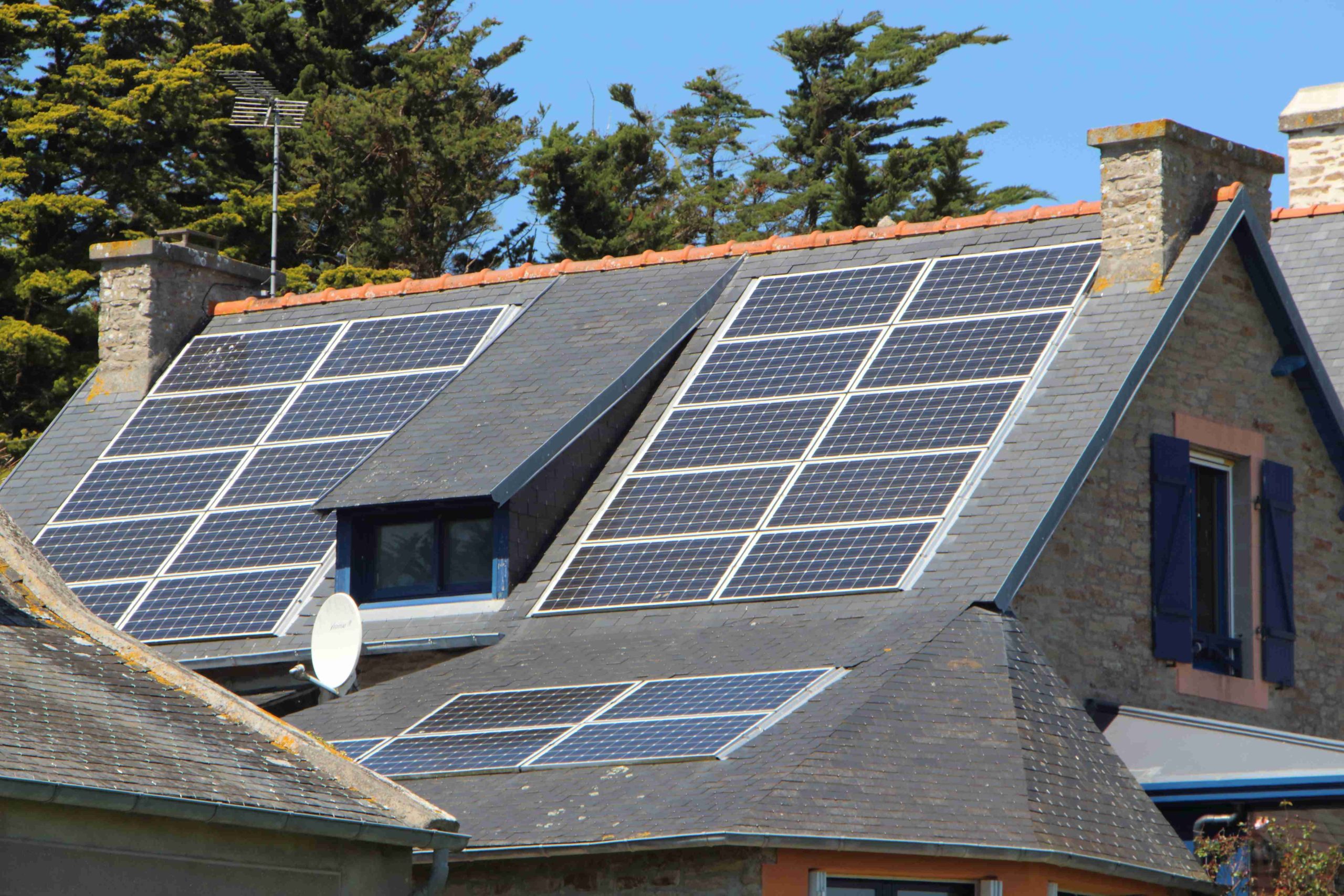 découvrez comment le stockage photovoltaïque révolutionne la gestion de l'énergie solaire. optimisez votre consommation, réduisez vos factures et profitez d'une énergie durable grâce à des solutions de stockage innovantes.