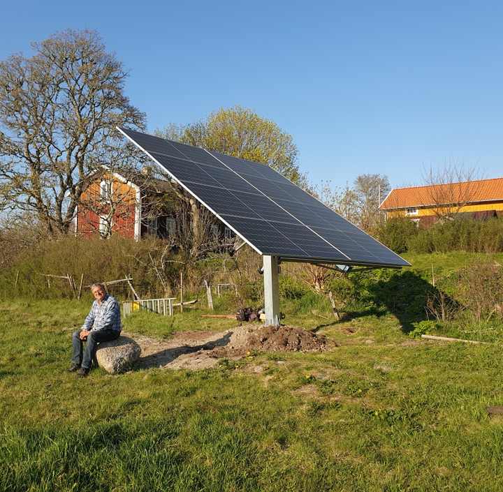 découvrez les avantages du suiveur solaire, un dispositif innovant qui optimise la production d'énergie en suivant la course du soleil. idéal pour maximiser l'efficacité de vos installations photovoltaïques, il permet une meilleure rentabilité et réduit l'empreinte carbone. explorez nos solutions adaptées à vos besoins énergétiques.