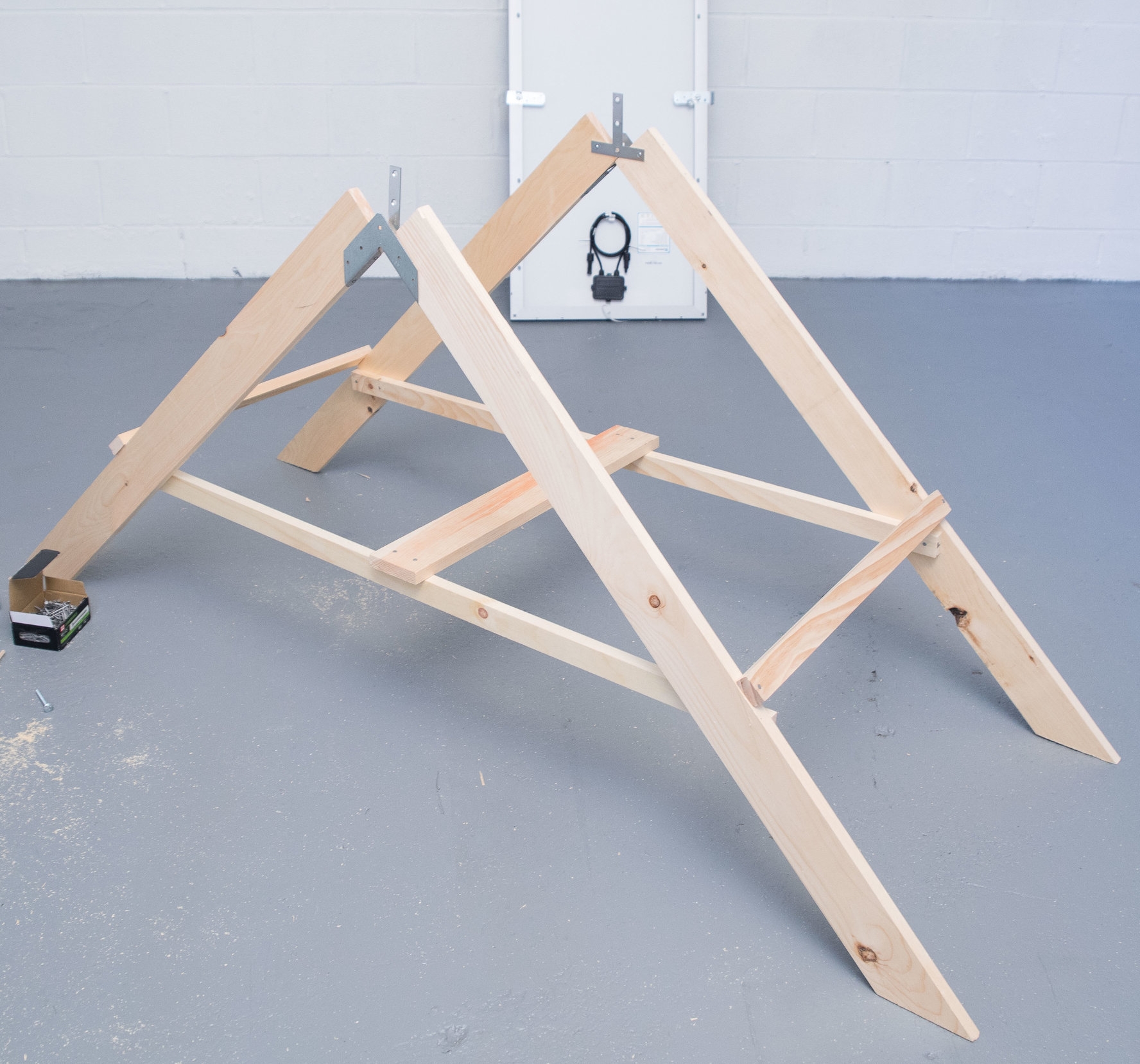 découvrez notre support en bois spécialement conçu pour panneaux solaires, alliant robustesse et esthétisme. idéal pour optimiser l'installation de vos panneaux tout en s'intégrant harmonieusement dans votre environnement.