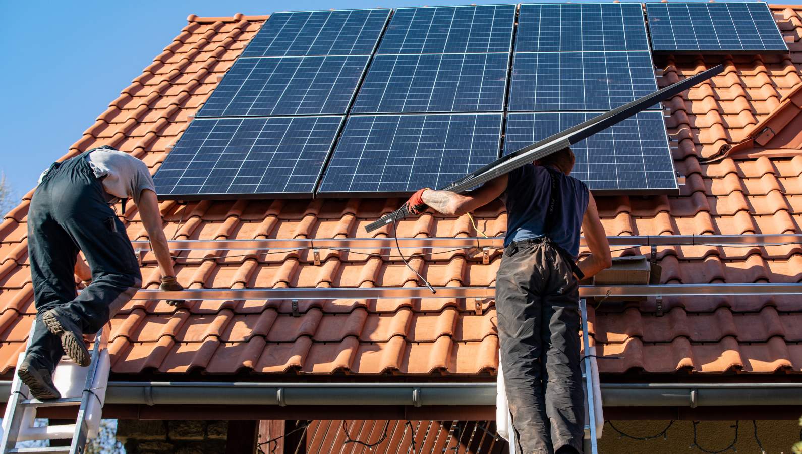 découvrez ce qu'est le surplus photovoltaïque, ses avantages pour votre installation solaire et comment optimiser la valorisation de votre production d'énergie. profitez de conseils pratiques pour maximiser vos économies et minimiser votre impact environnemental.