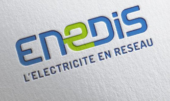 découvrez tout ce qu'il faut savoir sur la surtension enedis : causes, conséquences et solutions pour protéger vos appareils électriques. informez-vous sur les mesures de prévention et les recours en cas de problème.