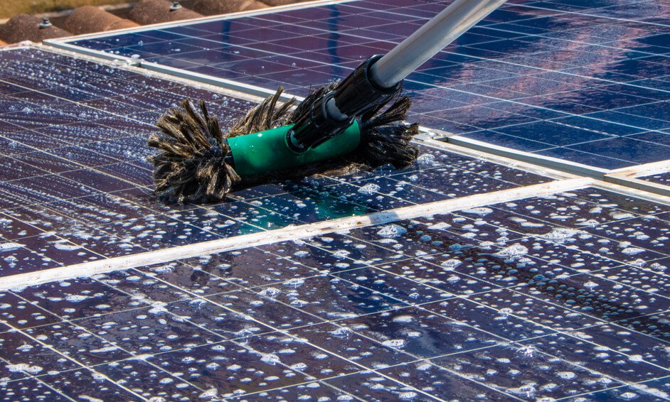 découvrez nos services de maintenance technique pour panneaux photovoltaïques (pv). optimisez la performance de votre installation solaire grâce à notre expertise pointue et un suivi régulier, garantissant durabilité et économies d'énergie.