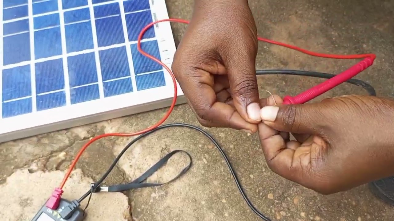 découvrez comment tester un panneau solaire 12v efficacement. suivez nos conseils pratiques pour évaluer la performance et la fiabilité de votre équipement solaire et maximisez son efficacité.