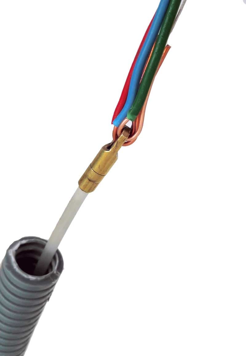 découvrez notre guide complet sur la technique de tirage de câble en gaine, incluant des astuces, des conseils pratiques et les outils nécessaires pour réussir vos installations électriques en toute sécurité.