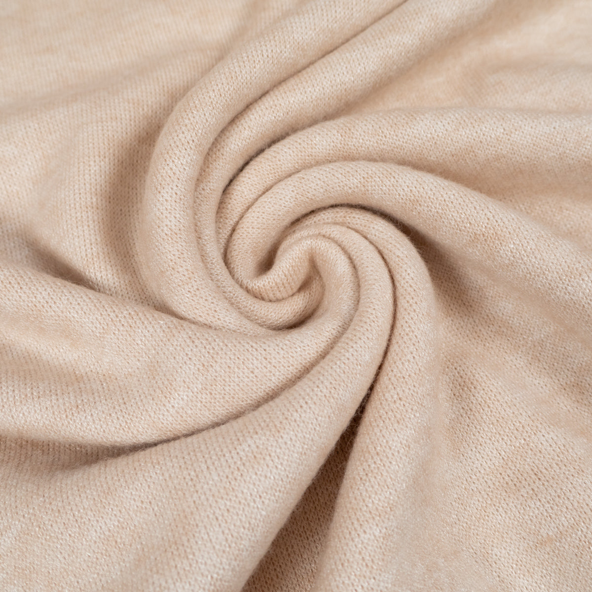 découvrez notre vaste sélection de tissus de haute qualité adaptés à tous vos projets de couture, décoration et artisanat. que vous recherchiez des matières délicates ou des textiles robustes, trouvez le tissu parfait pour exprimer votre créativité.