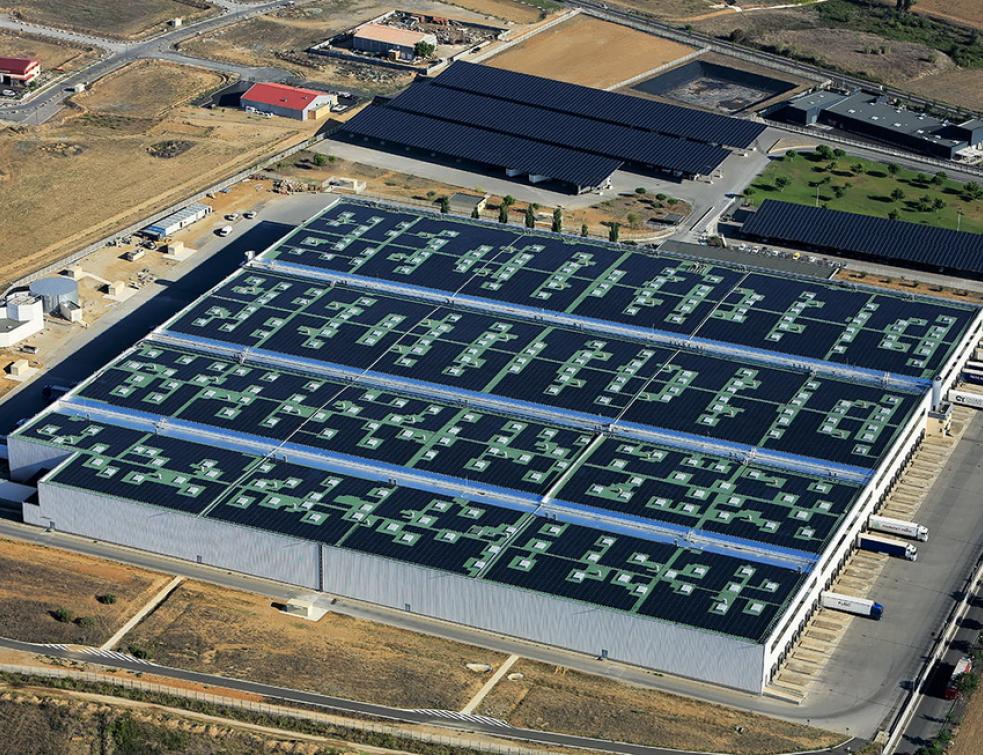 découvrez comment optimiser l'espace de votre parking tout en contribuant à la transition énergétique avec une toiture solaire. idéale pour réduire votre empreinte carbone, cette solution innovante offre à la fois protection et durabilité. transformez votre parking en une source d'énergie renouvelable !