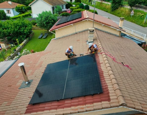 découvrez les tendances et innovations en toiture photovoltaïque pour 2025. optimisez votre consommation d'énergie et réduisez votre empreinte carbone grâce à des solutions écologiques et performantes qui transforment votre toit en source d'énergie renouvelable.