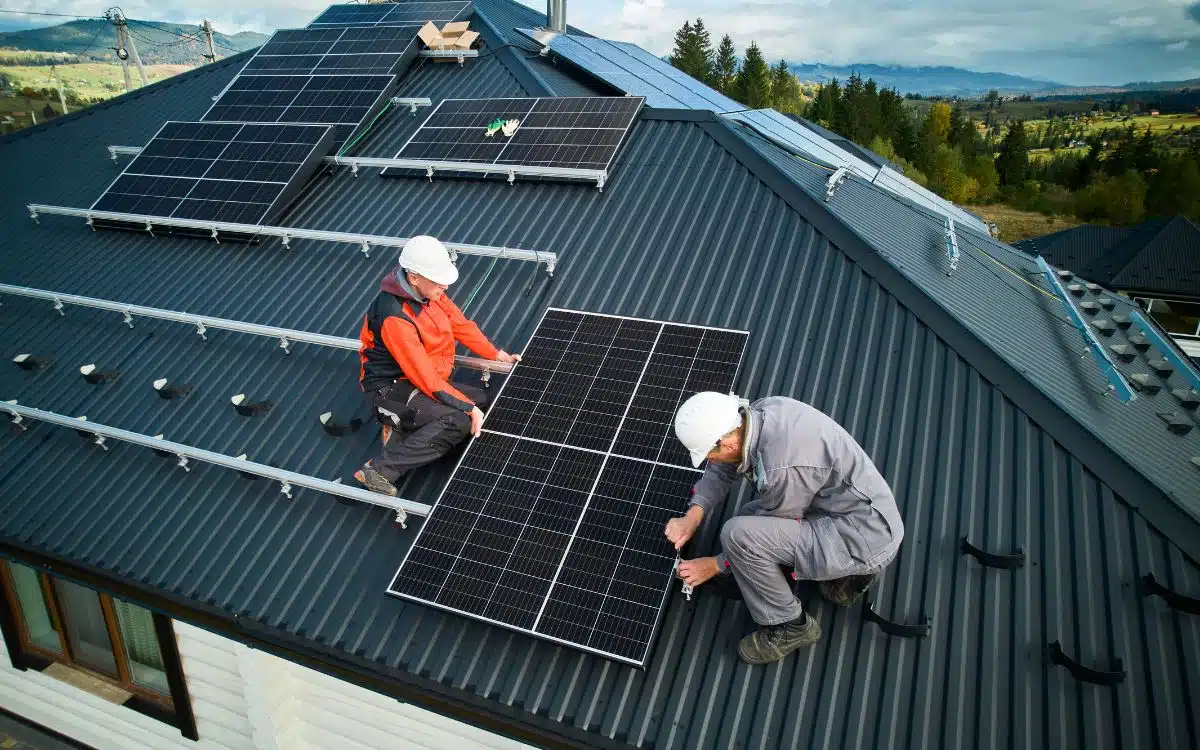 découvrez les dernières tendances et innovations en matière de toiture photovoltaïque en 2025. optimisez votre habitat avec des solutions énergétiques durables et économisez sur vos factures d'électricité tout en préservant l'environnement.