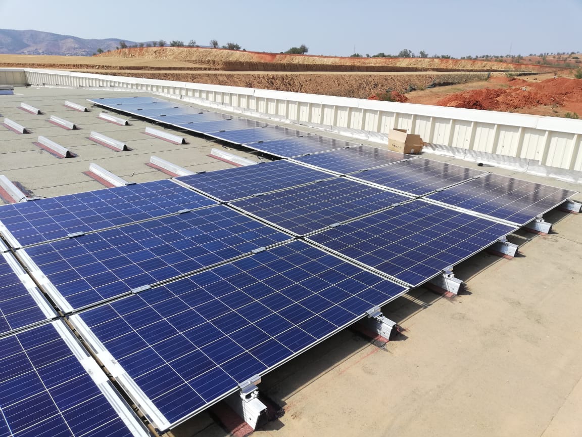 découvrez les avantages de la toiture photovoltaïque : une solution écologique et économique pour produire votre propre électricité tout en préservant l'environnement. apprenez-en plus sur l'installation, les subventions et les bénéfices énergétiques.