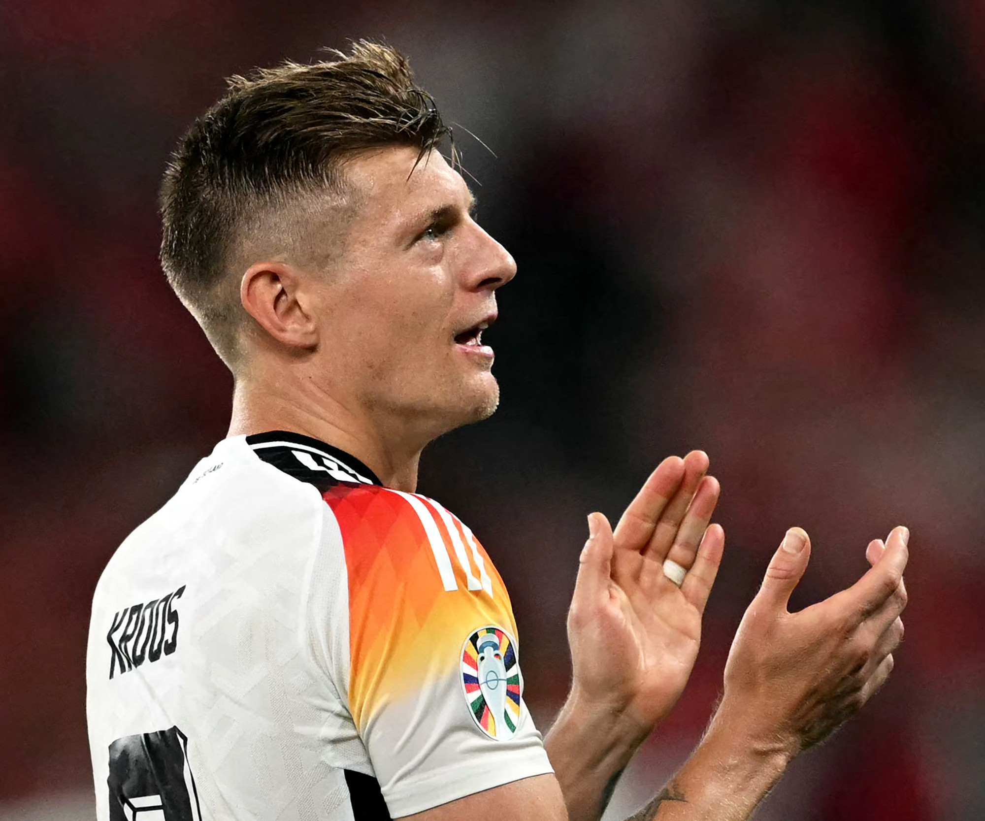 découvrez le monde fascinant de toni, une plateforme dédiée à l'exploration de la créativité et de l'innovation. plongez dans un univers riche en contenus inspirants et en idées novatrices qui stimulent votre imagination.