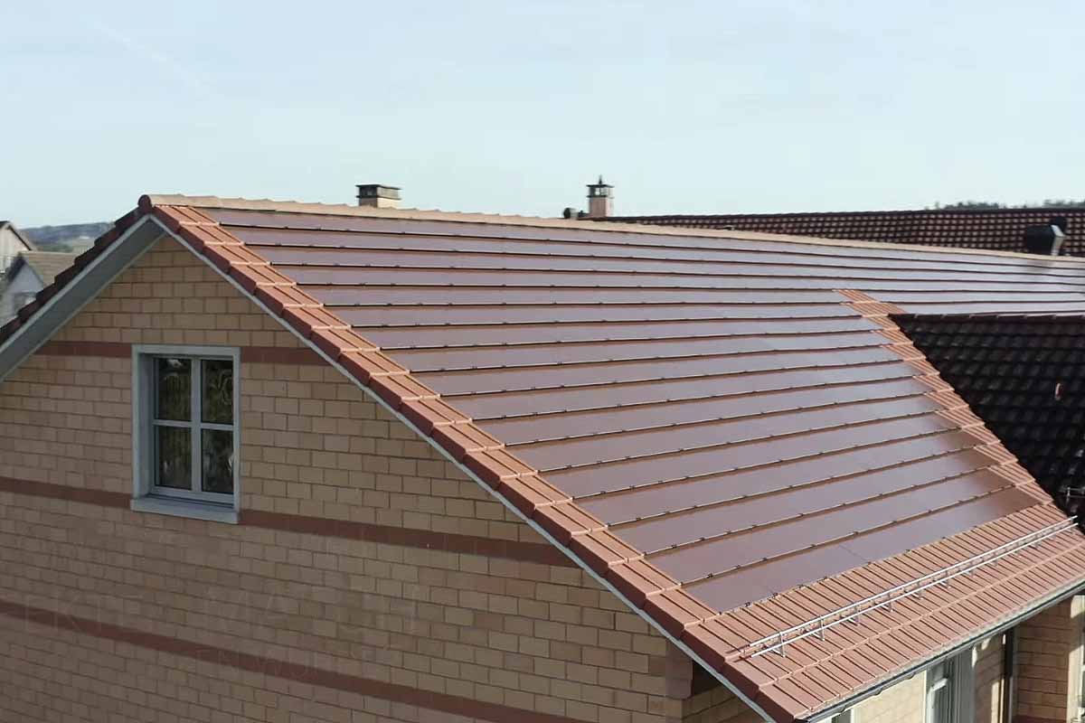 découvrez les tuiles photovoltaïques, une solution innovante et esthétique pour produire de l'énergie solaire tout en préservant le design de votre toiture. alliez performance énergétique et valorisation de votre habitat grâce à cette technologie durable.