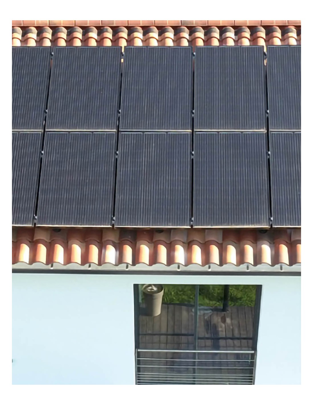 découvrez les tuiles solaires terreal, une solution énergétique innovante alliant performance et esthétique pour valoriser votre toiture tout en produisant de l'énergie renouvelable. optez pour une alternative écologique et économique qui participe à la transition énergétique.
