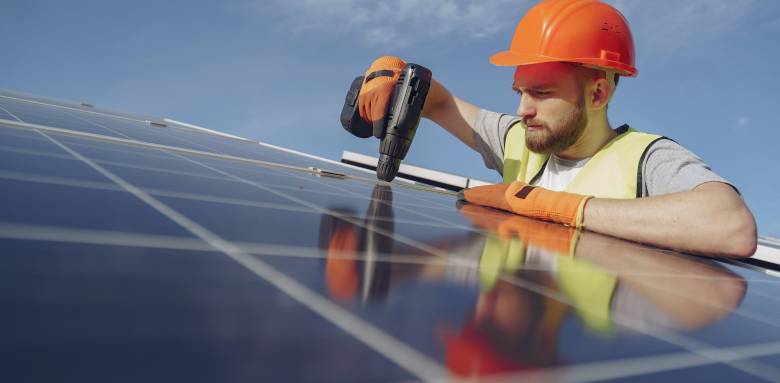 découvrez tout ce qu'il faut savoir sur la tva photovoltaïque : les taux applicables, les exonérations possibles et les démarches à suivre pour bénéficier d'avantages fiscaux liés à l'installation de panneaux solaires. optimisez votre investissement dans les énergies renouvelables!