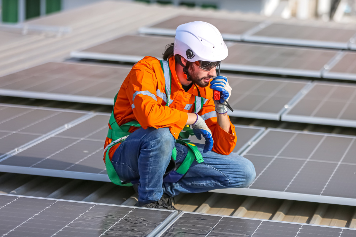 découvrez tout ce qu'il faut savoir sur la tva photovoltaïque : taux appliqués, exonérations et modalités d'application pour les installations solaires. optimisez votre investissement et maximisez vos économies d'énergie grâce à des informations claires et précises.