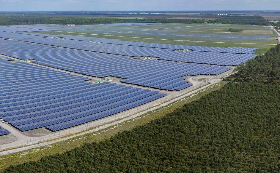 découvrez notre offre unique pour la vente de centrales photovoltaïques. profitez d'une énergie renouvelable, économique et respectueuse de l'environnement. investissez dans l'avenir avec des solutions solaires adaptées à vos besoins.