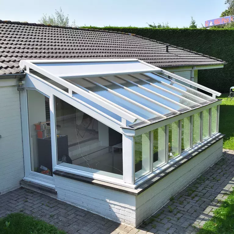 découvrez les avantages d'une véranda solaire : alliez design moderne et efficacité énergétique. profitez d'un espace lumineux, chaleureux et écologique pour vos moments de détente tout en réduisant votre empreinte carbone.