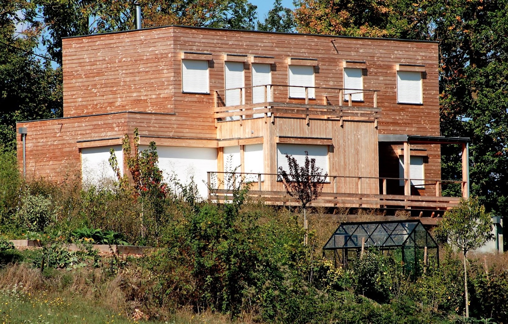 optimisez le confort de votre maison avec une vmc (ventilation mécanique contrôlée) performante. découvrez nos conseils sur les types de vmc, leur installation et leur entretien pour garantir une atmosphère saine et un air frais tout au long de l'année.