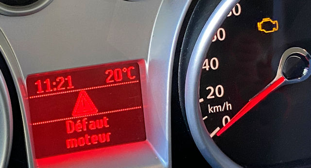 découvrez notre guide complet sur le voyant ds3 : signification, diagnostics et solutions pour mieux comprendre les alertes de votre citroën ds3. restez informé et prolongez la durée de vie de votre véhicule.