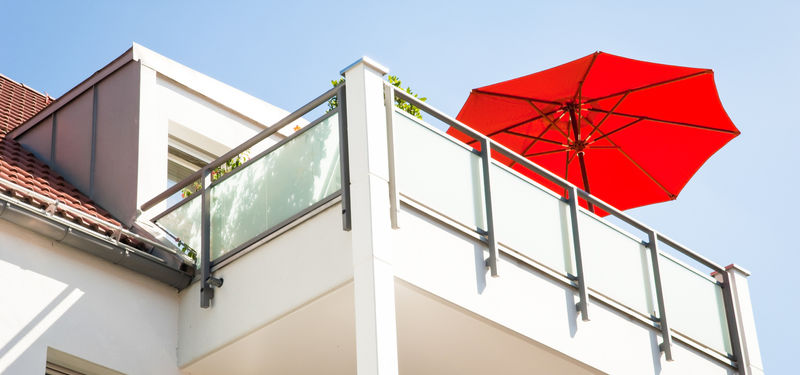 découvrez notre accroche parasol innovante, conçue pour maintenir votre parasol en toute sécurité et stabilité, quelle que soit la météo. profitez de vos journées en plein air sans souci grâce à cet accessoire indispensable pour votre jardin ou terrasse.