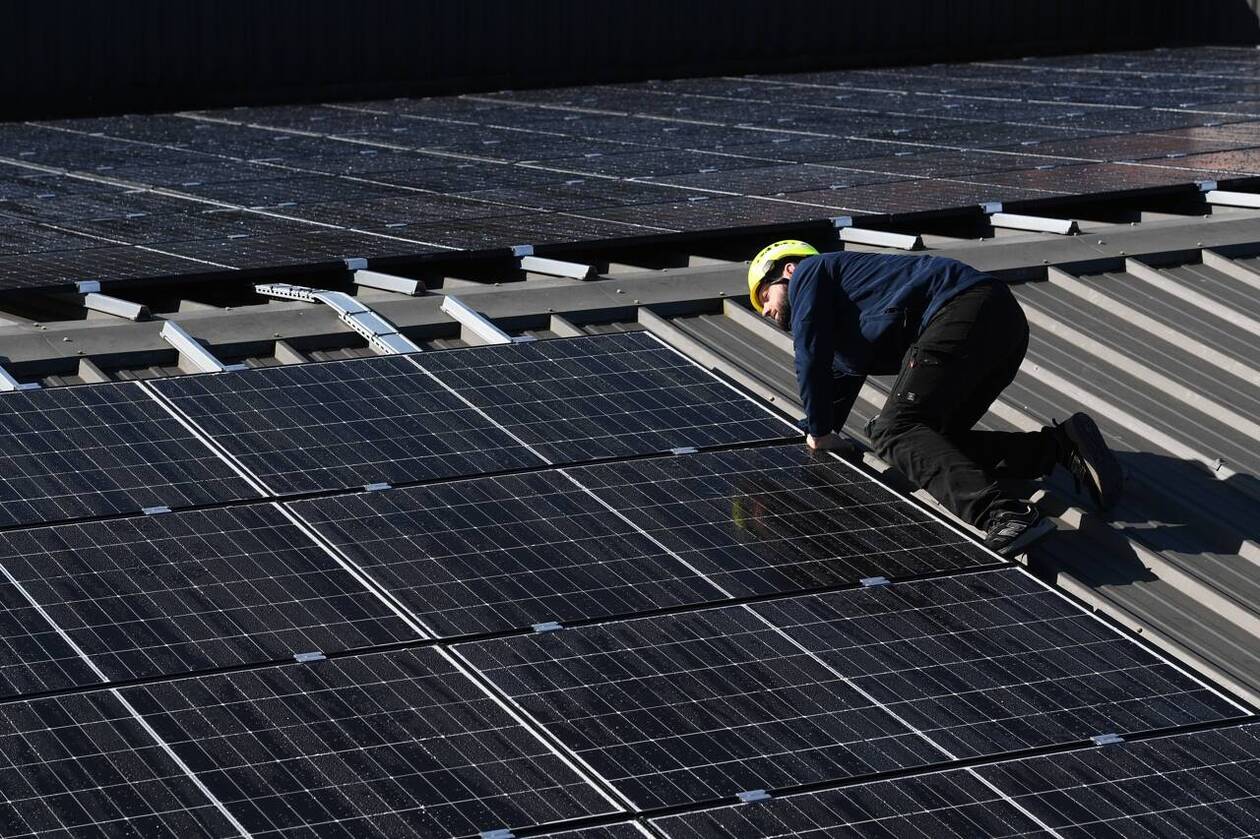 découvrez les nouvelles aides photovoltaïques disponibles en 2025 pour optimiser votre investissement dans l'énergie solaire. informez-vous sur les subventions, crédits d'impôt et dispositifs de soutien qui vous aideront à réduire vos coûts et à adopter une solution énergétique durable.