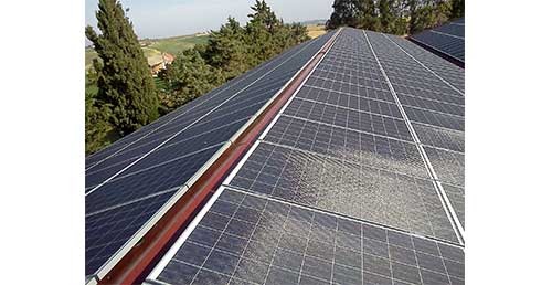 découvrez l'ardoise solaire, une solution innovante et écologique pour produire de l'énergie renouvelable tout en préservant l'esthétique de votre toiture. alliez design contemporain et durabilité grâce à cette technologie de pointe.