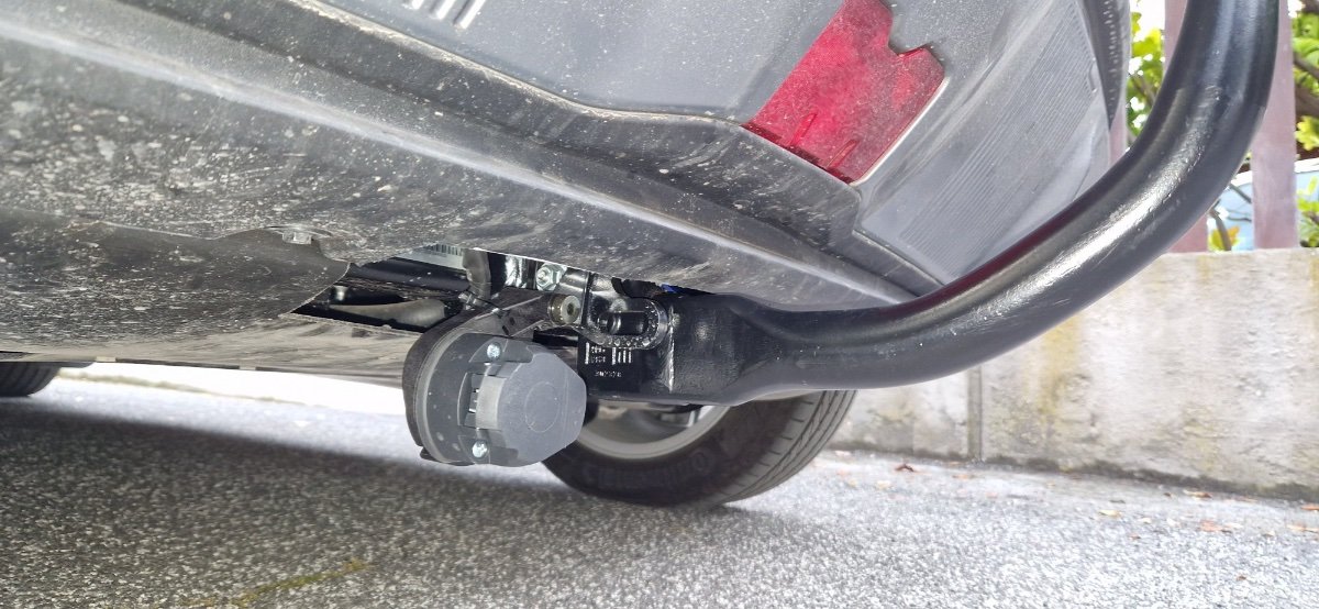 découvrez l'attelage mg4, une solution pratique et robuste pour tous vos besoins de transport. profitez d'une installation facile et d'une compatibilité parfaite avec votre véhicule, pour un usage quotidien ou vos escapades. optez pour la qualité et la sécurité avec notre attelage mg4.