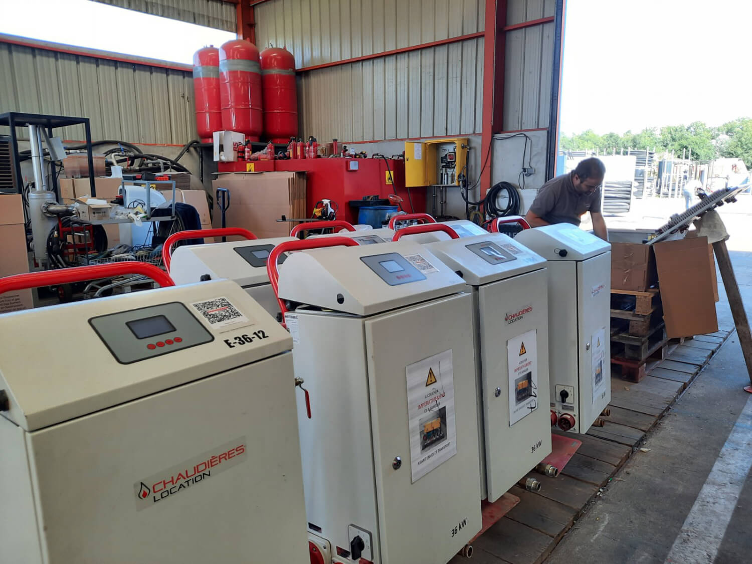 découvrez notre guide complet sur les avis concernant les chaudières électriques. comparez les marques, lisez les retours d'expérience des utilisateurs et trouvez la chaudière électrique qui répondra parfaitement à vos besoins en matière de chauffage. profitez d'une efficacité énergétique optimale et d'un confort inégalé grâce à nos conseils éclairés.