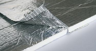 découvrez notre analyse complète sur l'isolant en aluminium : performances, avantages, inconvénients et avis d'experts pour vous aider à faire le meilleur choix pour votre isolation thermique et acoustique.