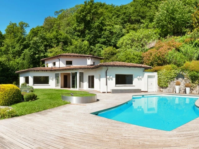 découvrez notre analyse complète sur la maison idéale : trouvez des avis détaillés, des conseils d'experts et des témoignages de clients pour réaliser votre projet immobilier avec succès.