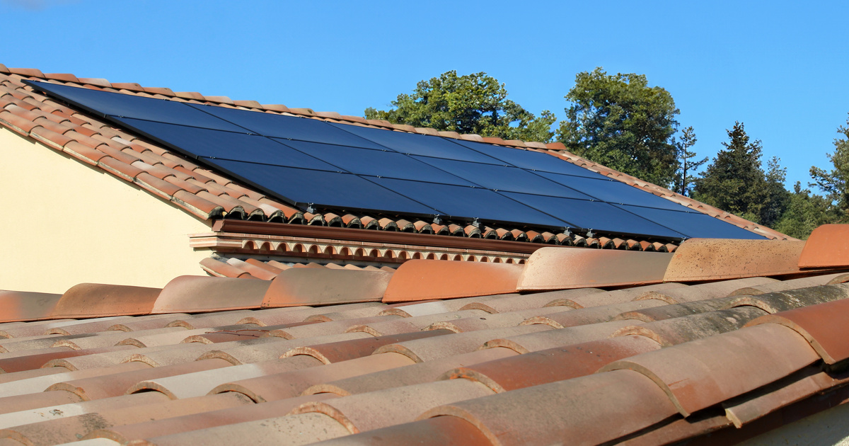 découvrez notre avis complet sur le plan solaire 2020 : avantages, inconvénients et impacts environnementaux. informez-vous sur les meilleures options d'énergie solaire et optimisez vos choix pour une transition énergétique réussie.