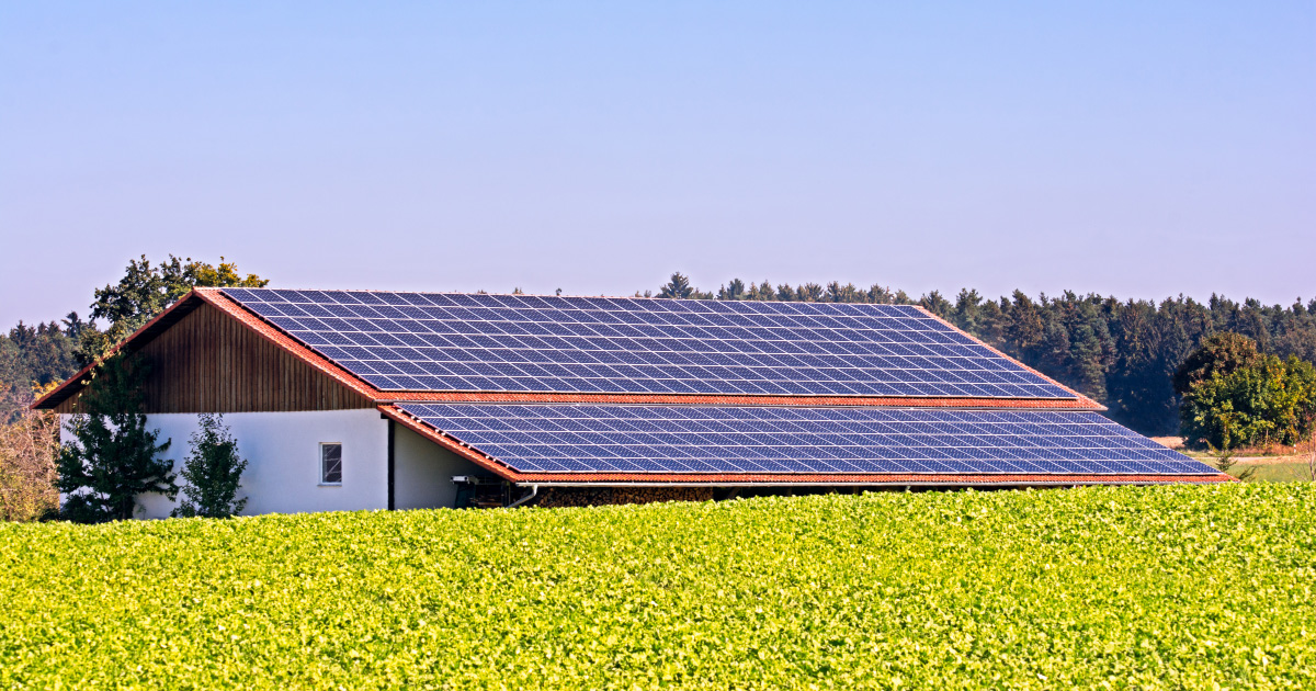 découvrez le bâtiment edf dédié aux solutions photovoltaïques, un exemple innovant d'utilisation d'énergie renouvelable. explorez comment cette installation contribue à la transition énergétique et à la durabilité, tout en offrant des avantages économiques et environnementaux.