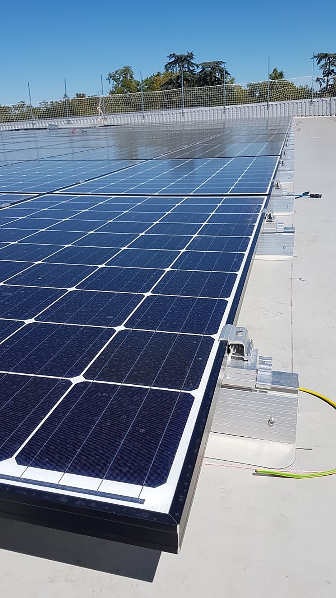 découvrez les avantages des bâtiments industriels photovoltaïques : une solution énergétique durable qui optimise la consommation tout en réduisant l'empreinte carbone. explorez comment ces infrastructures innovantes peuvent transformer votre activité et contribuer à la transition énergétique.