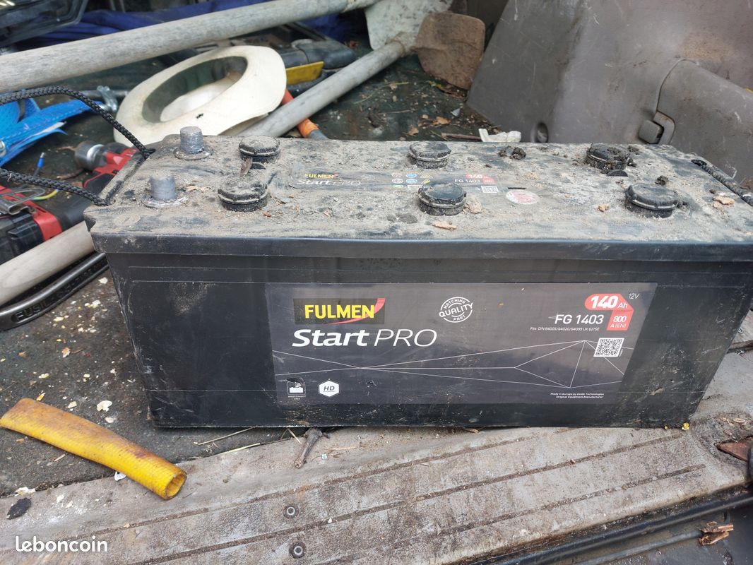 découvrez notre sélection de batteries puissance, idéales pour alimenter vos appareils électroniques et garantir une performance optimale. profitez d'une autonomie prolongée et d'une fiabilité sans égale pour vos besoins quotidiens.