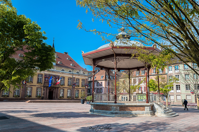 découvrez belfort, une ville riche en histoire et en culture, célèbre pour sa citadelle emblématique et ses paysages pittoresques. explorez ses sites touristiques, ses événements locaux et plongez dans l'art de vivre franc-comtois.
