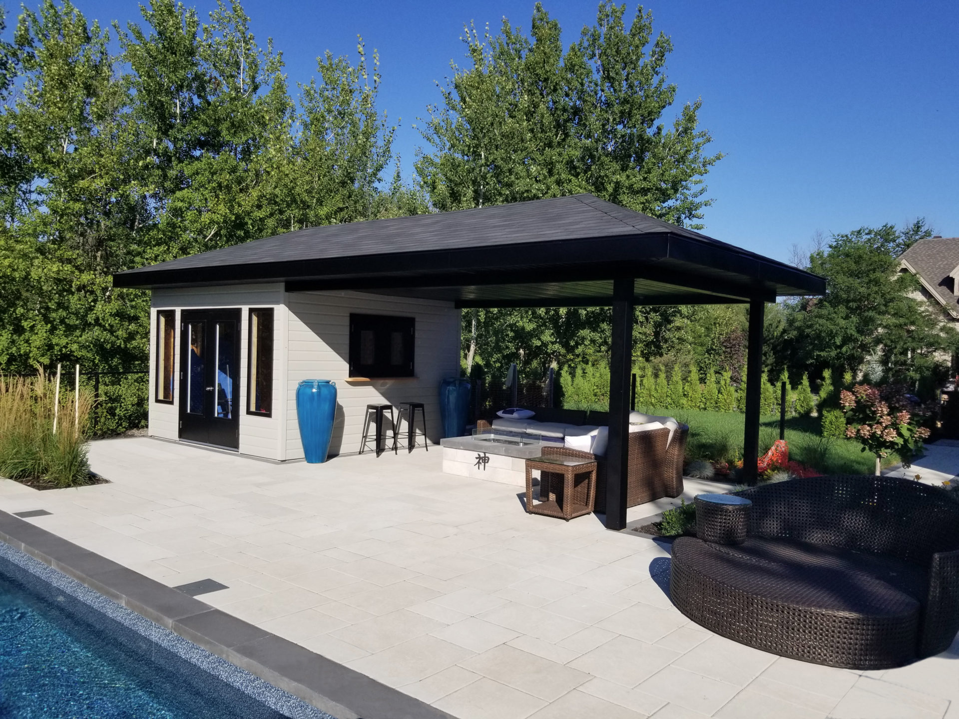 découvrez notre collection de cabanons, des espaces idéaux pour le jardinage, le rangement ou le loisir. fabriqués avec des matériaux de qualité, nos cabanons allient design et fonctionnalité pour embellir votre extérieur.