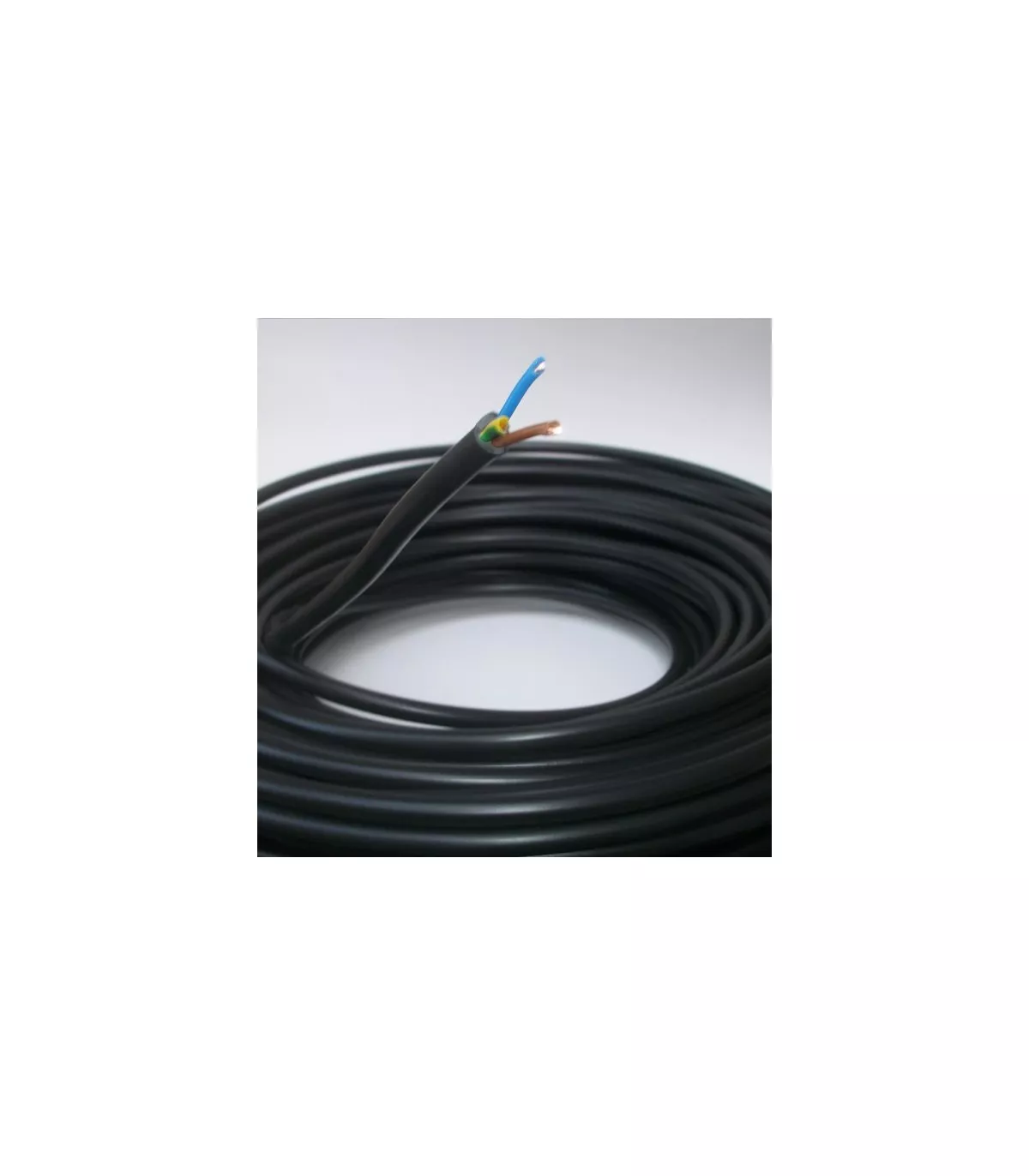 découvrez notre câble 3g2 5 de 100 mètres, idéal pour vos projets d'installation électrique. offrant une excellente conductivité et une grande flexibilité, ce câble est parfait pour une utilisation domestique ou professionnelle. profitez d'une livraison rapide et d'une qualité garantie !