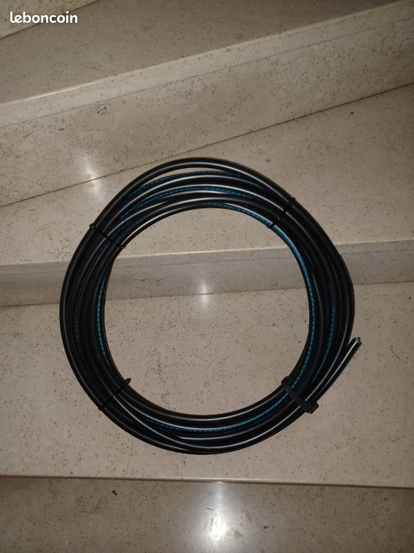 découvrez notre câble 3g6mm2, idéal pour vos installations électriques. ce câble polyvalent assure une conduction optimale et garantit une sécurité maximale pour vos projets domestiques et professionnels. commandez maintenant et profitez de la qualité au meilleur prix.