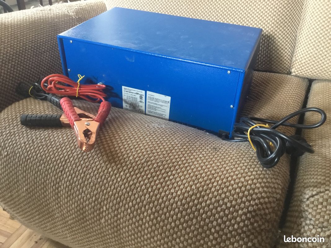 découvrez notre sélection de chargeurs de batterie d'occasion, alliant qualité et économies. parfait pour revitaliser vos appareils à moindre coût, ces chargeurs fiables vous garantiront une performance optimale tout en respectant votre budget.